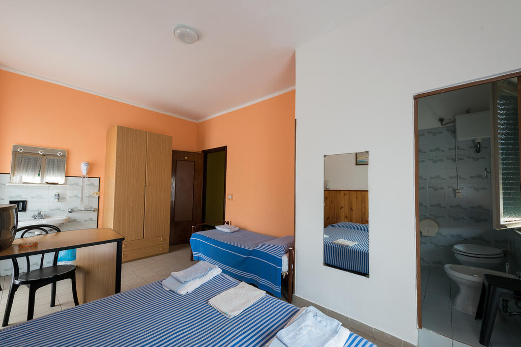 Hotel Geppi Pietra Ligure Room photo