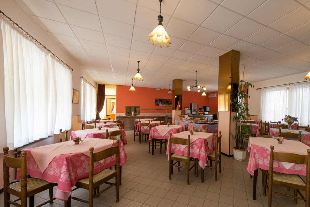 Hotel Geppi Pietra Ligure Exterior photo