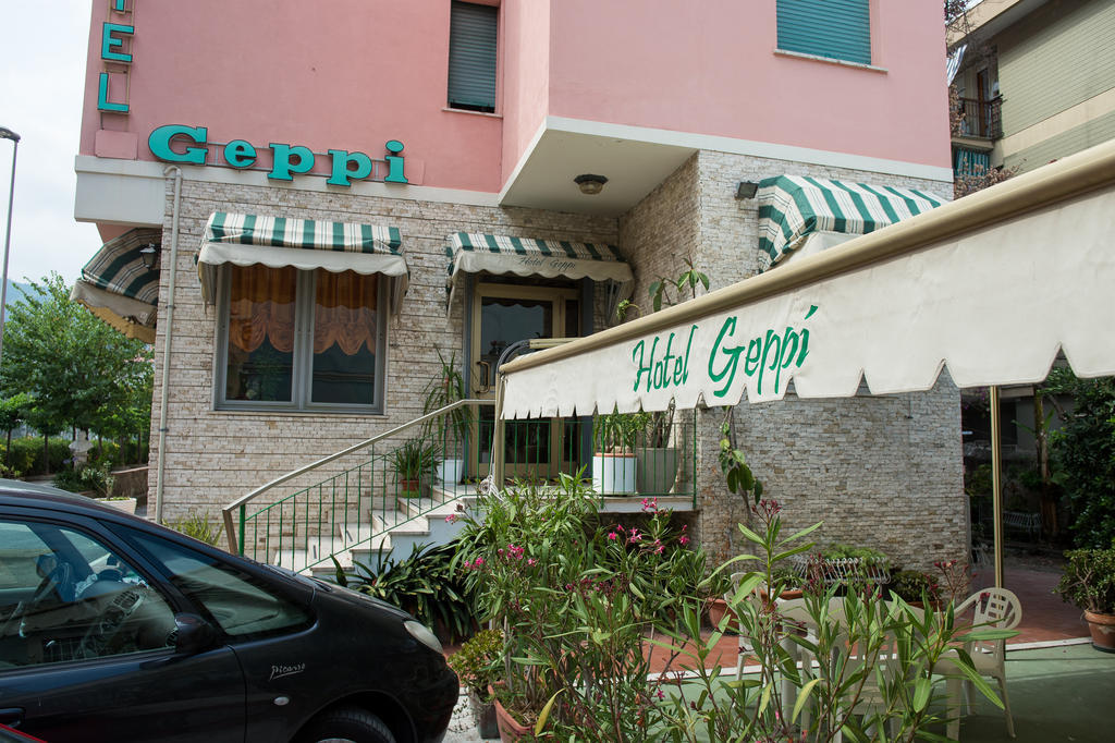 Hotel Geppi Pietra Ligure Exterior photo