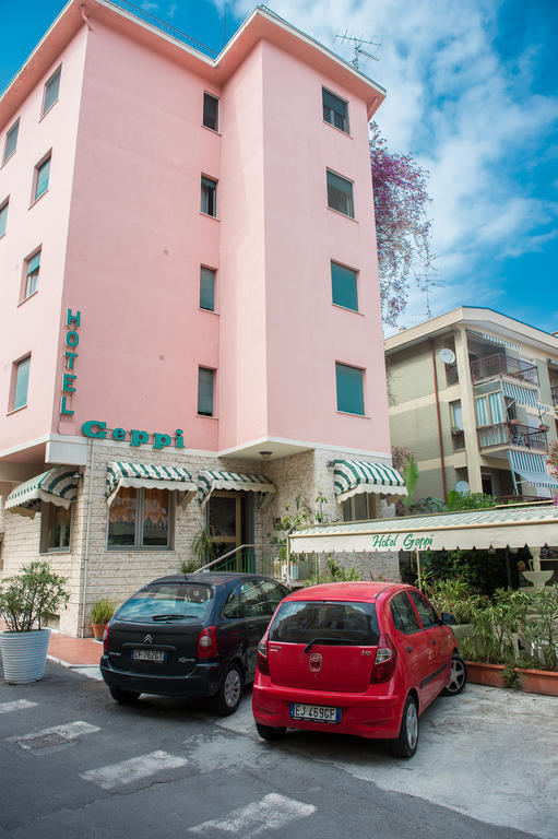 Hotel Geppi Pietra Ligure Exterior photo