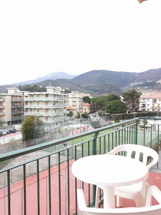 Hotel Geppi Pietra Ligure Exterior photo