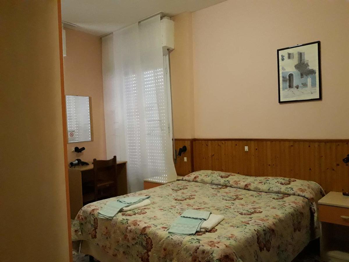 Hotel Geppi Pietra Ligure Exterior photo
