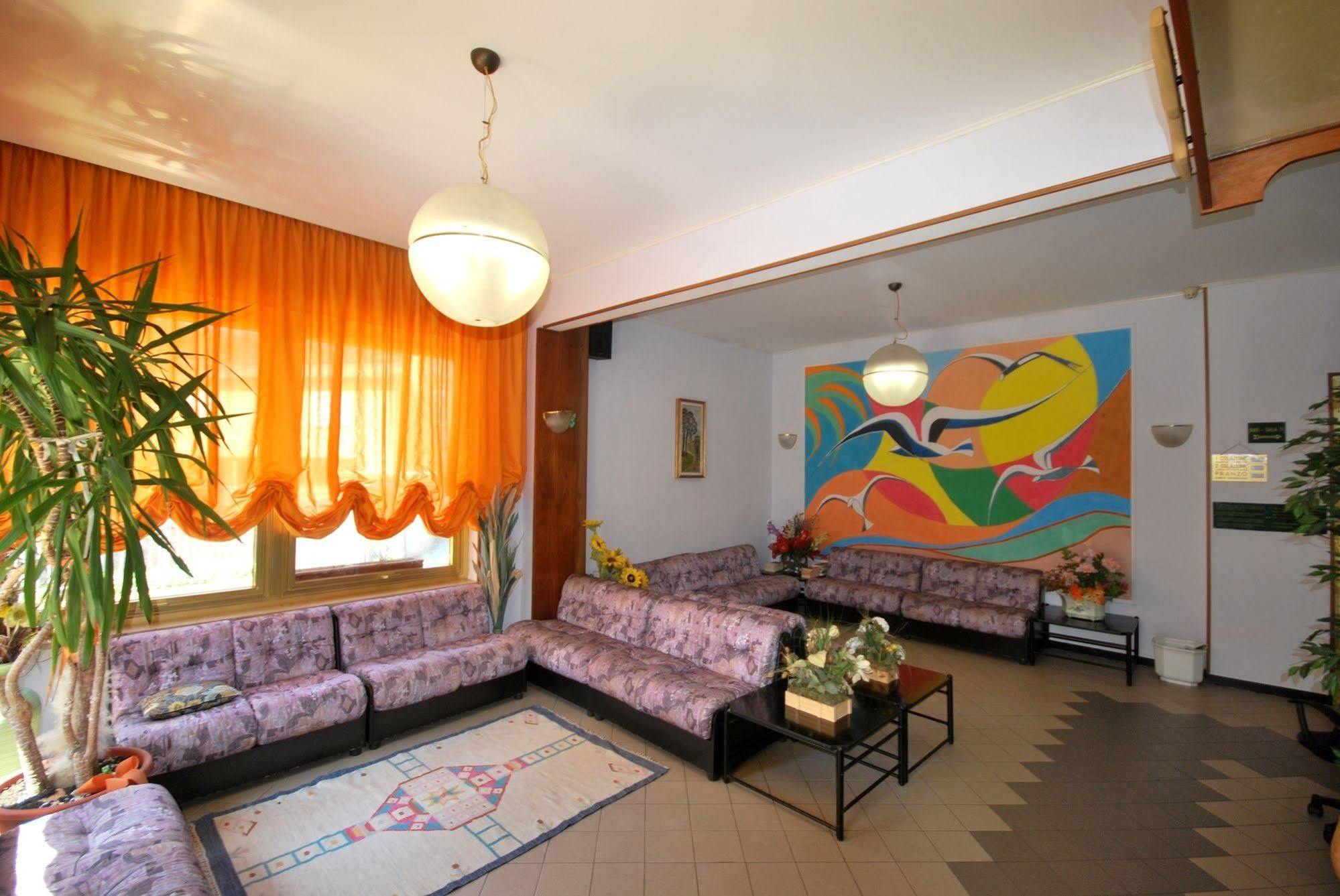 Hotel Geppi Pietra Ligure Exterior photo