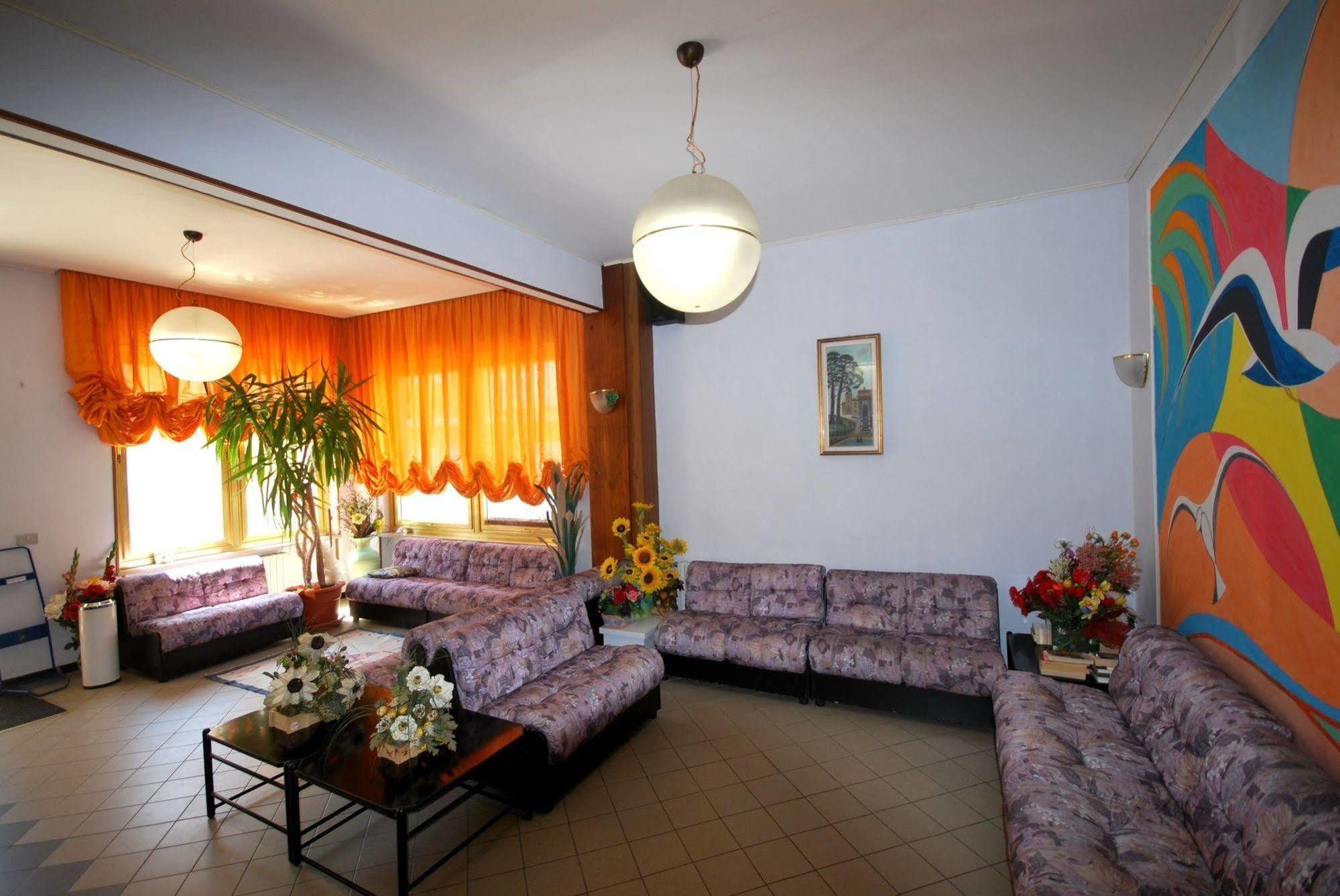 Hotel Geppi Pietra Ligure Exterior photo