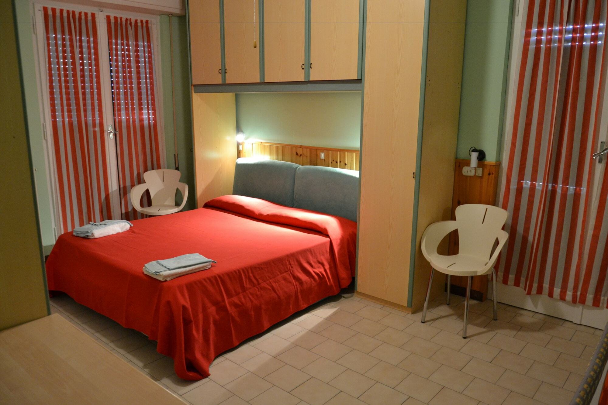 Hotel Geppi Pietra Ligure Exterior photo